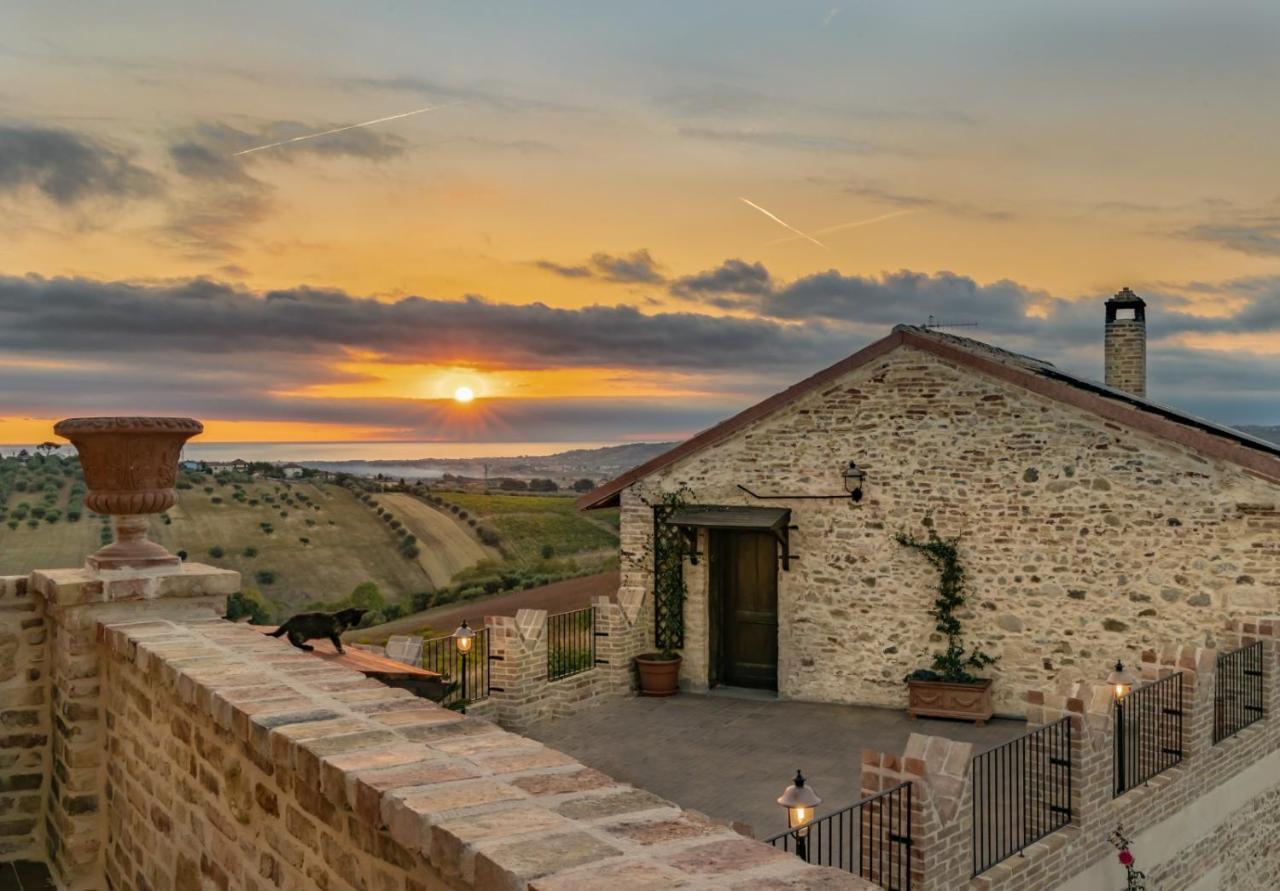 Castello Di Petecciano B&B มอชาโน ซานตานเจโล ภายนอก รูปภาพ