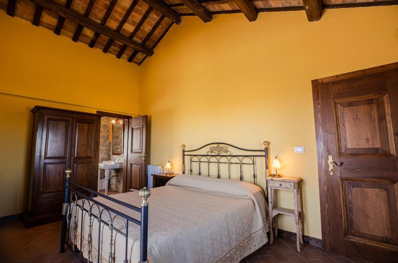 Castello Di Petecciano B&B มอชาโน ซานตานเจโล ภายนอก รูปภาพ
