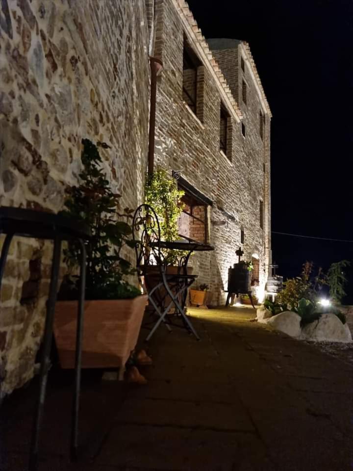 Castello Di Petecciano B&B มอชาโน ซานตานเจโล ภายนอก รูปภาพ